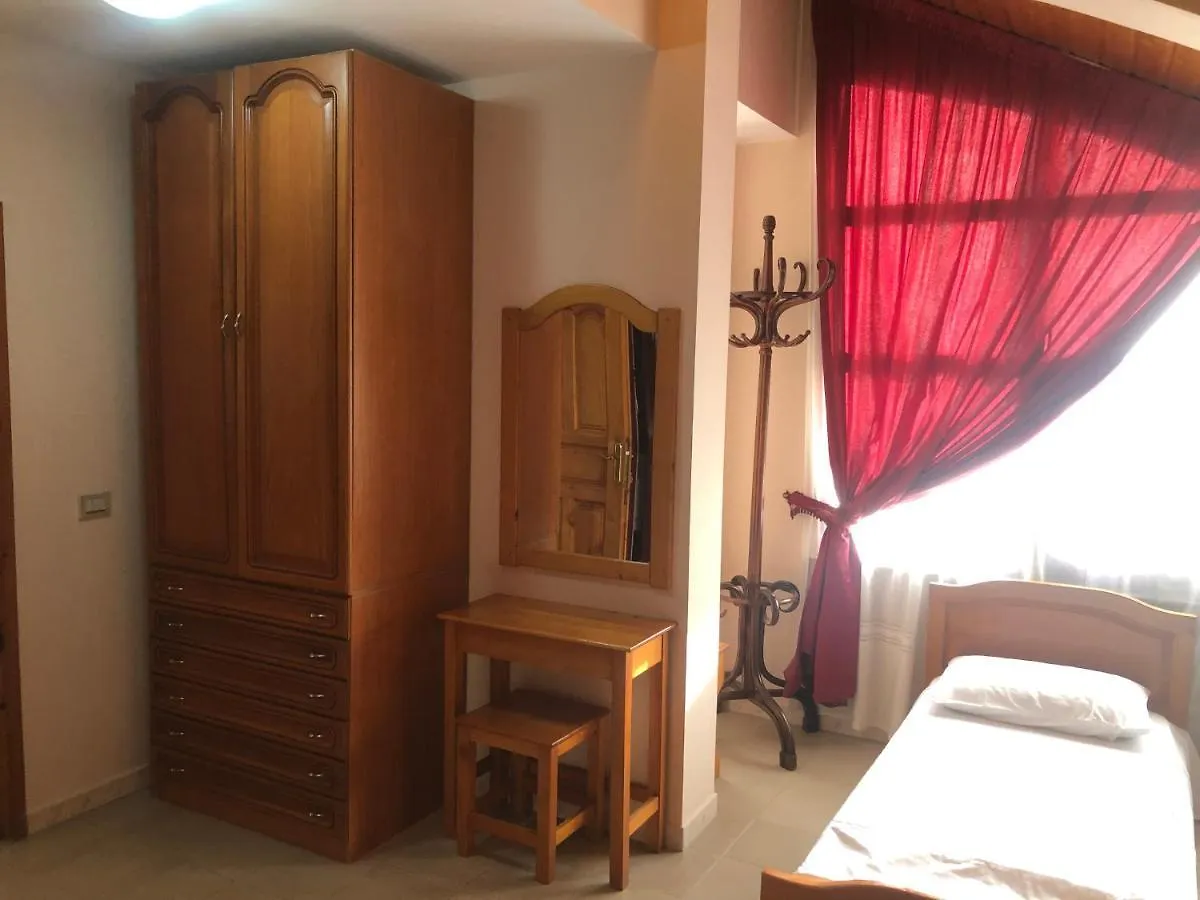 Villa Pepeto Durres Albania 3*,