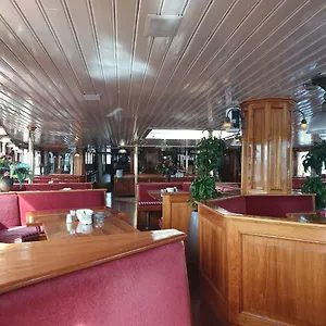  Hotel Kapitein Anna Holandia